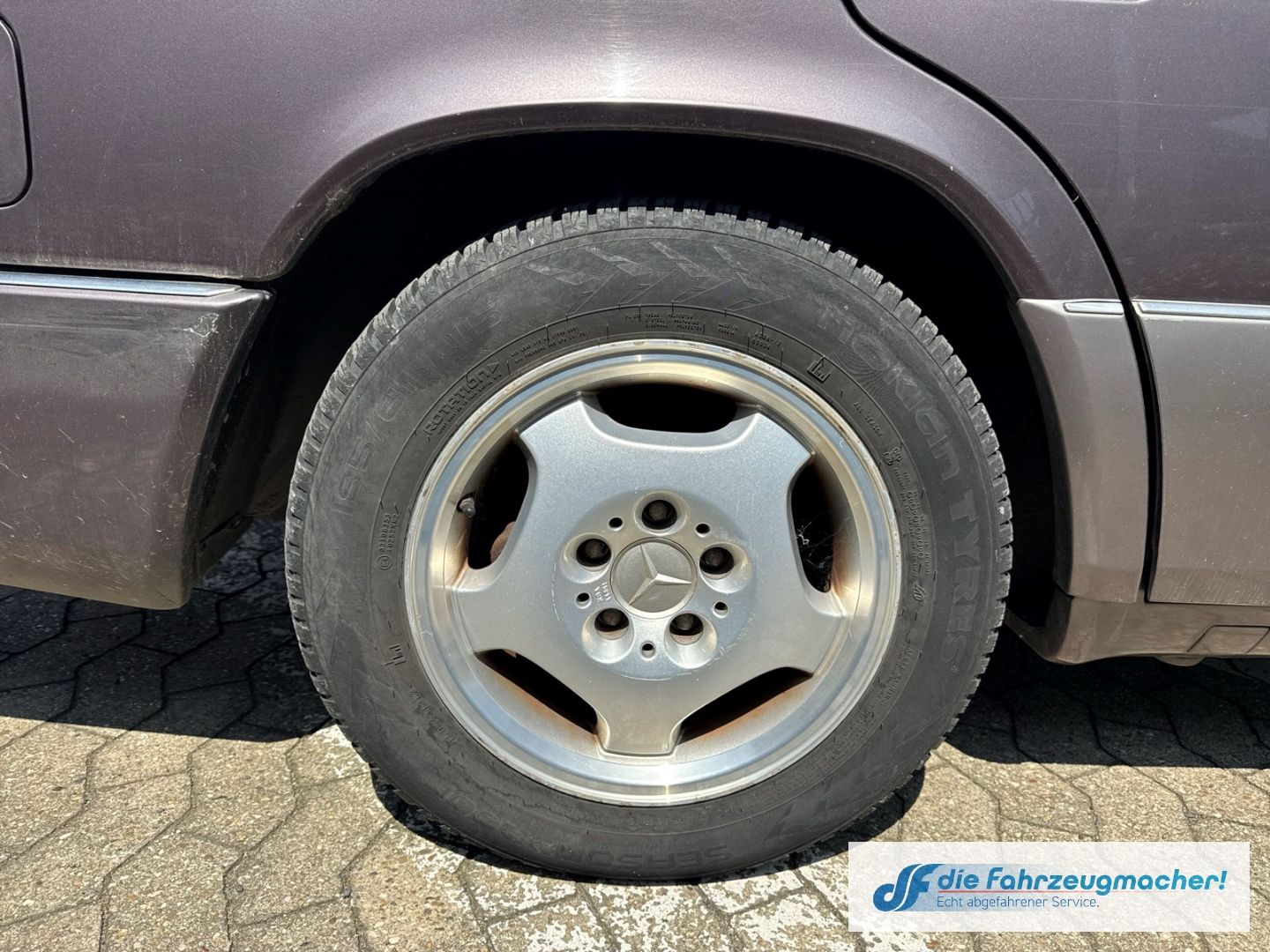 Fahrzeugabbildung Mercedes-Benz E 220 ET-Modell 220TE Alarm el.SP Spieg. *EXPORT