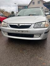 Mazda 323 F 1,5 KLIMA - Mazda 323 aus 2000: 323f