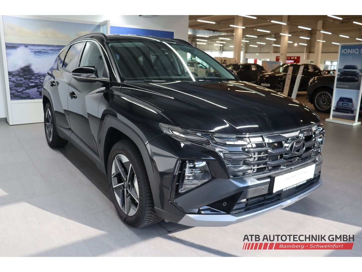 Fahrzeugabbildung Hyundai Tucson Trend 1.6 T-GDI PHEV 99,3% SOH 6-AT 4WD N