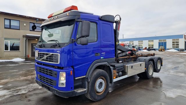 Volvo FM440 6X2 145000 km!