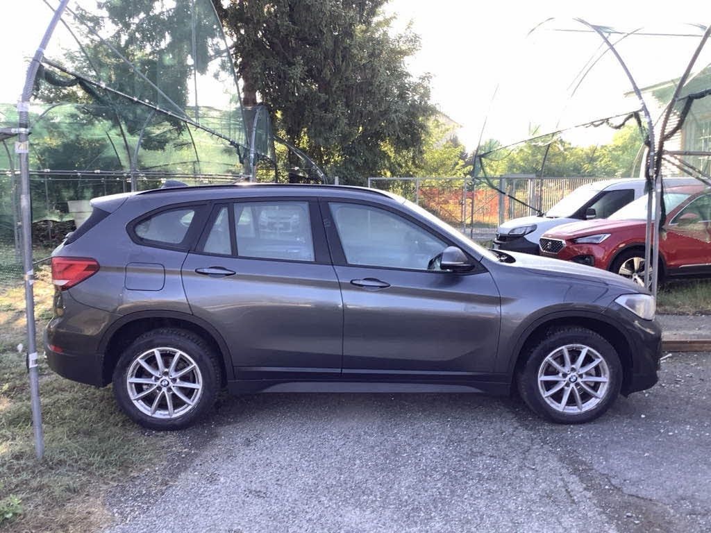 BMW Bmw X1 sDrive16d Advantage imagem 2