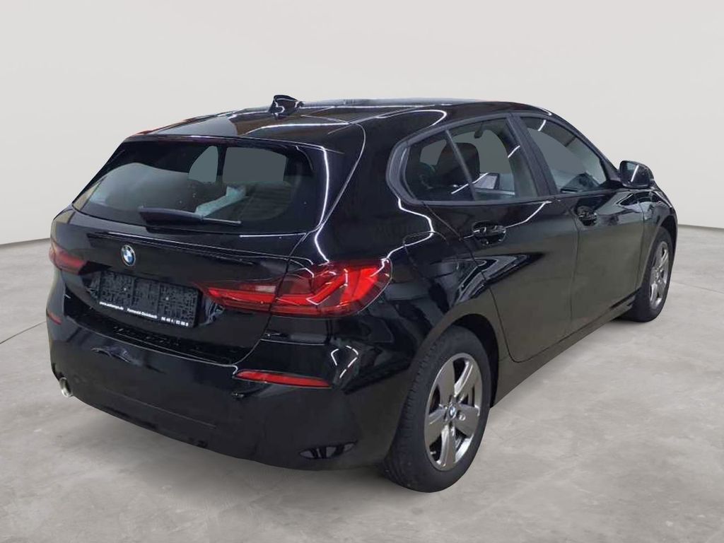 BMW 1 Series 2023