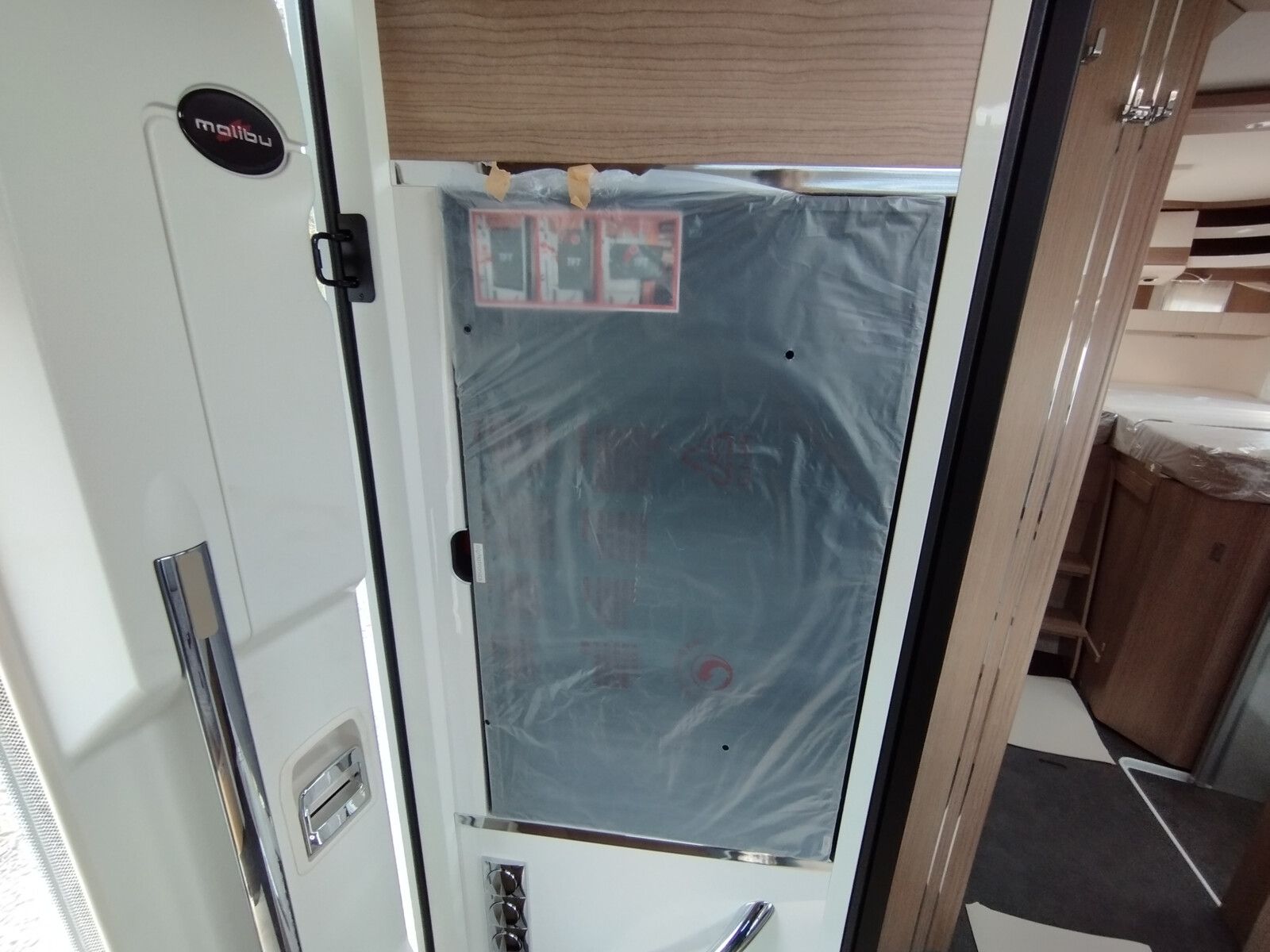 Fahrzeugabbildung Malibu T 450 RB LE comfort Dachklimaanlage geschenkt