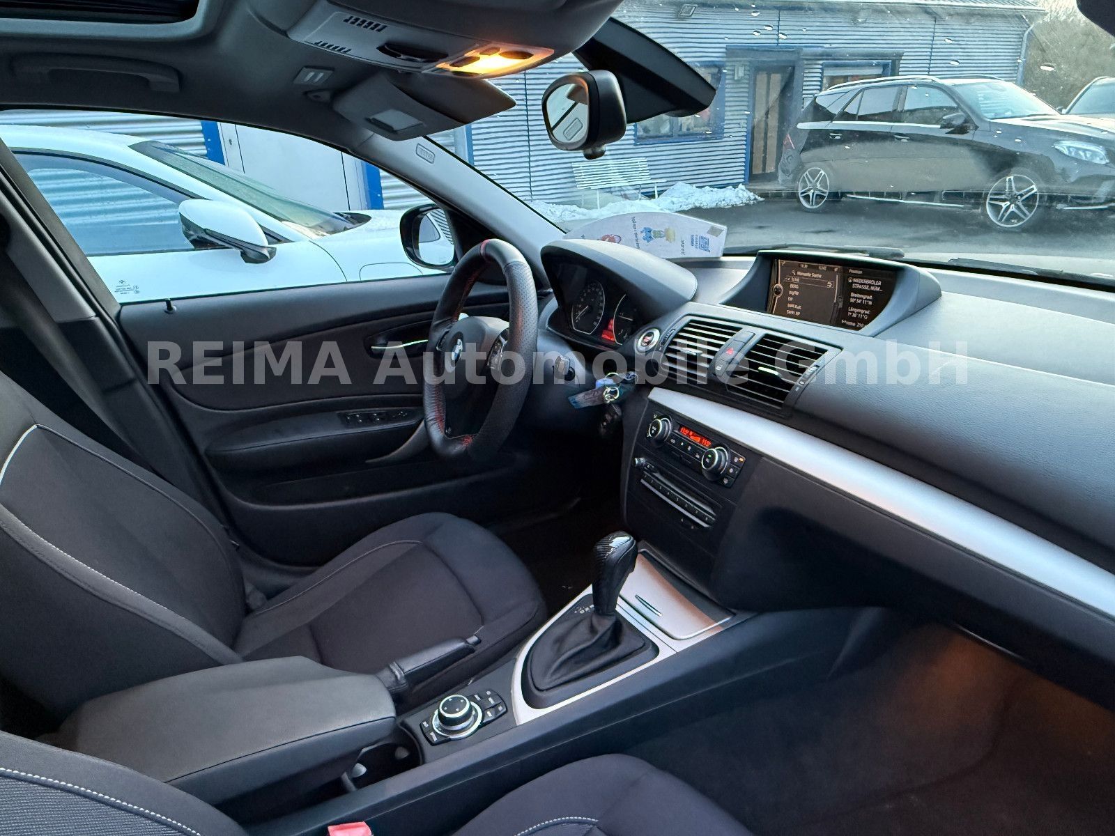 Fahrzeugabbildung BMW 123 D M-Sport Automatik, Xenon, Schiebedach