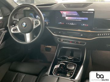 BMW X7 - 9