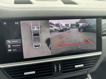 Porsche Cayenne - 9