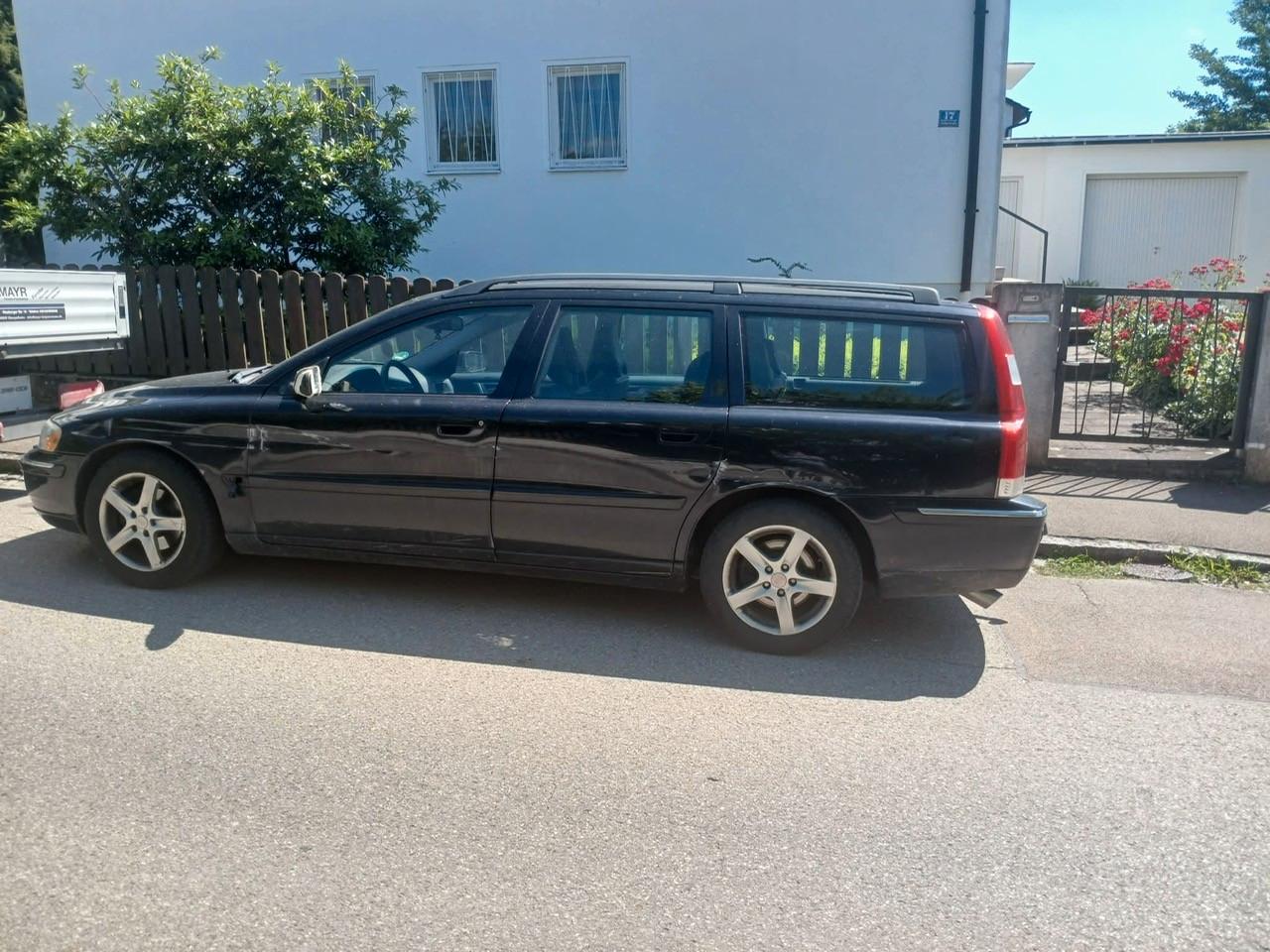 Volvo V70 Kombi D5 Summum