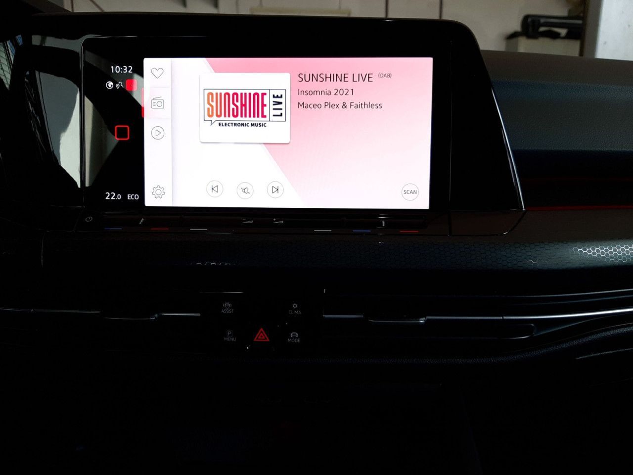 Fahrzeugabbildung Volkswagen Golf GTE 1.4 eHybrid OPF 110 kW 6-Gang-DSG GW