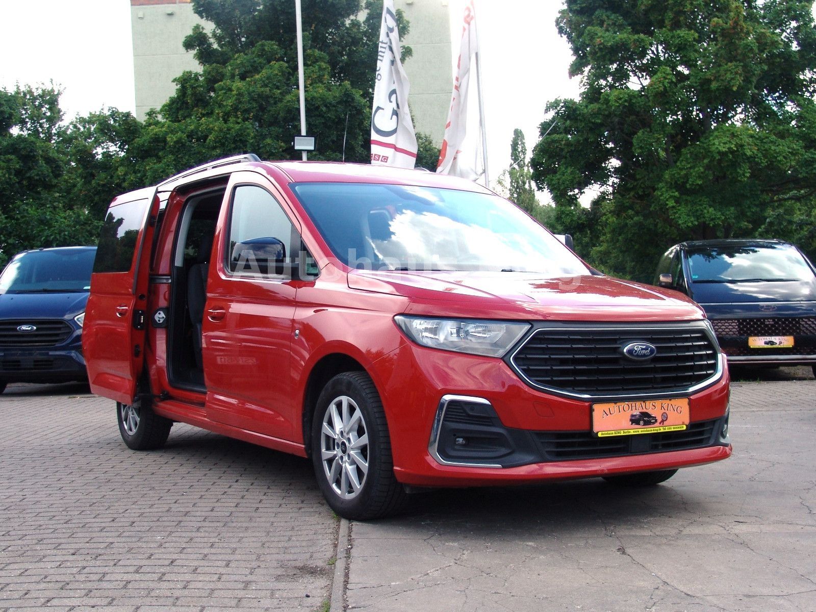 Ford Grand Tourneo Connect Titanium-neu Mod/7Si/NAVI