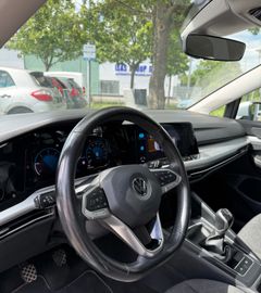 Volkswagen Golf - 12