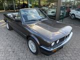 BMW 325i Cabrio E30 - BMW 325 aus 1987: Cabrio, 325i