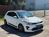 Kia Rio 1.2 Vision*Sport*Kamera*TÜV*Xenon* - Kia Rio: Sport