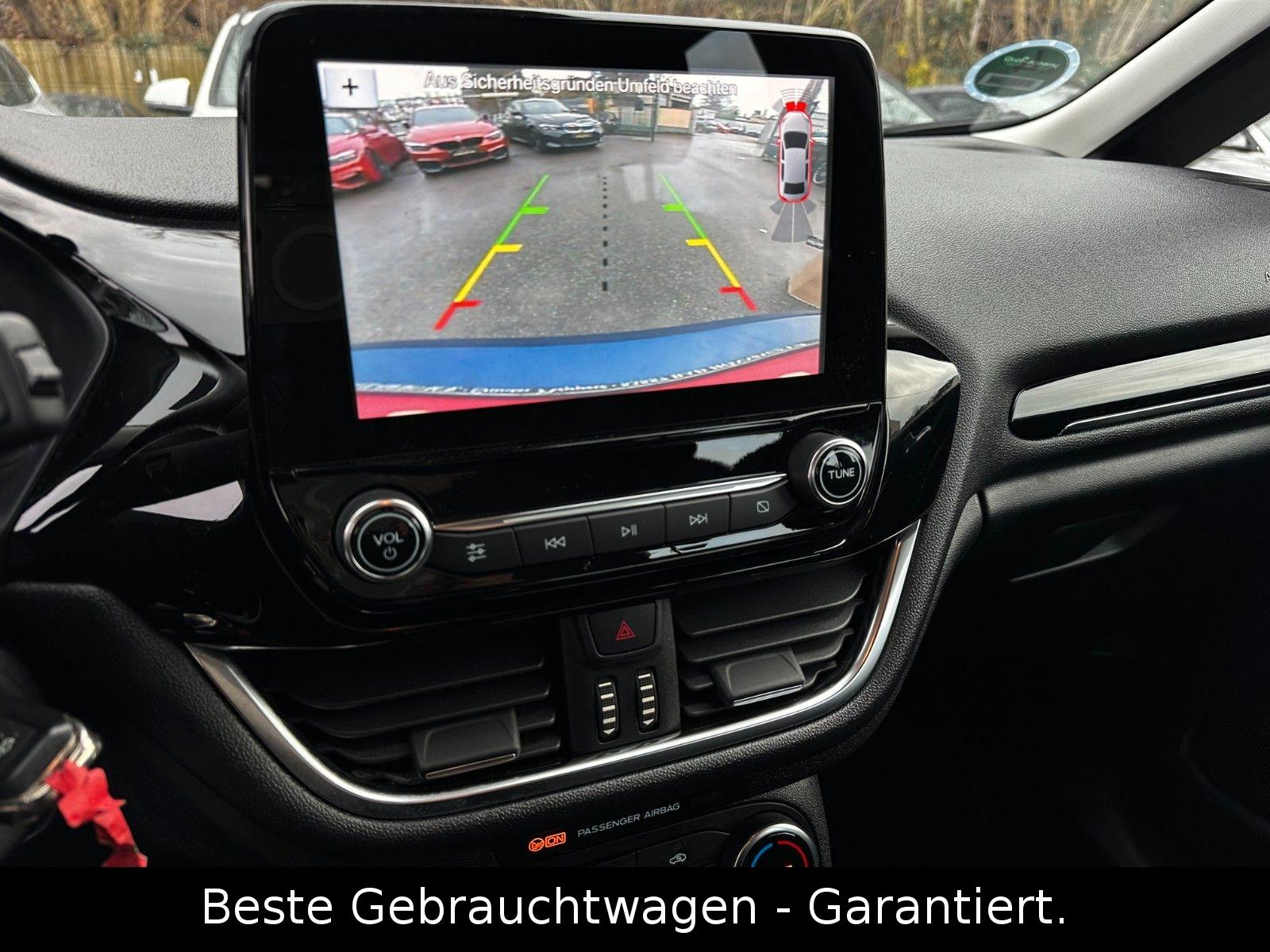 Ford Fiesta 1,0 EcoBoost COOL & CONNECT * NAVI * TOP