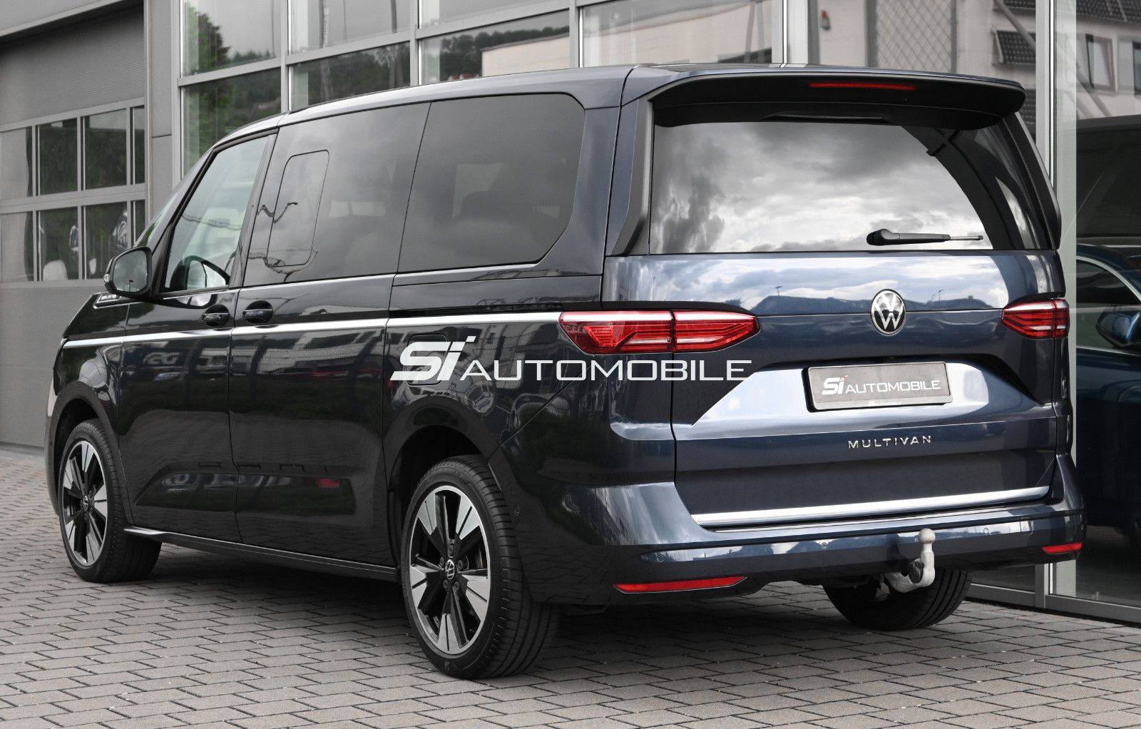 Fahrzeugabbildung Volkswagen T7 Multivan 2,0 TDI DSG Style Lang °UVP 80.587€°