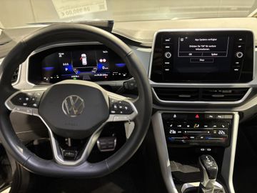 Fotografie 16 des VW T-Roc 1.5 TSI OPF DSG GOAL LED SHZ ACC