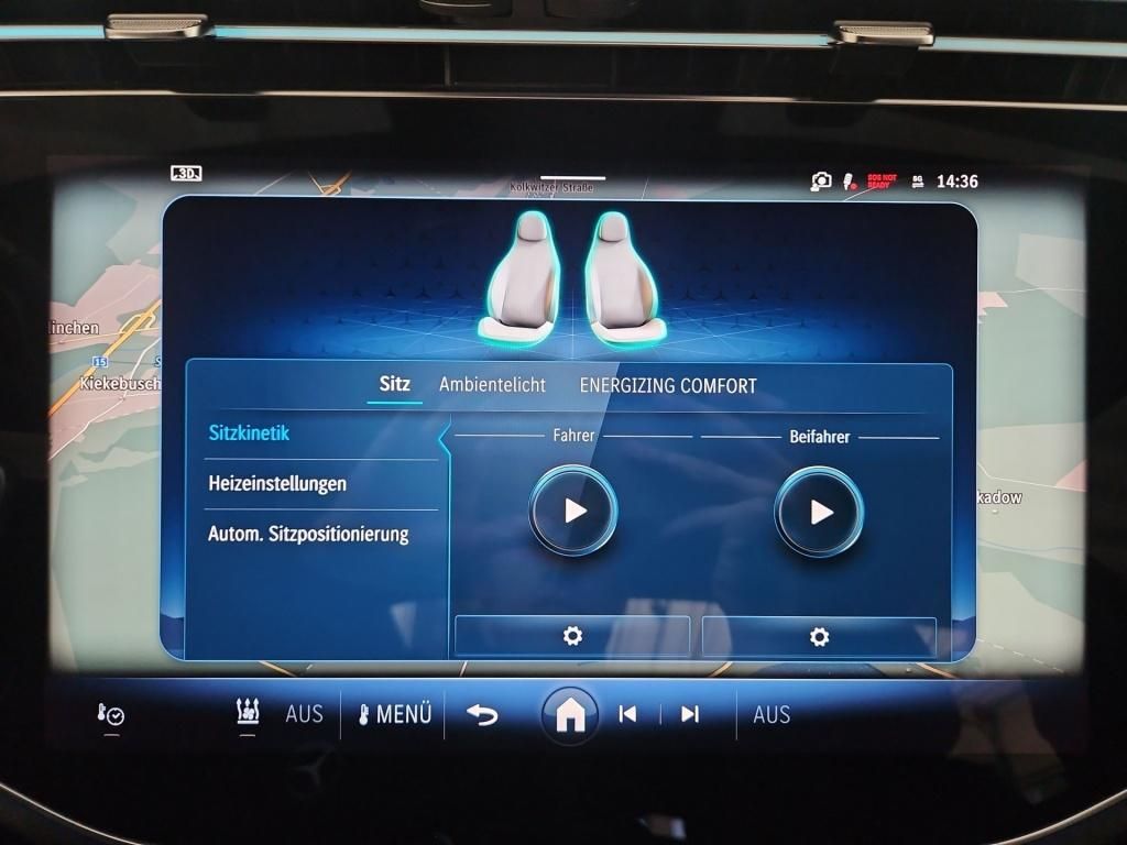 Fahrzeugabbildung Mercedes-Benz E 300 deT 4M AMG Pano HUD Airm. Superscreen 3D