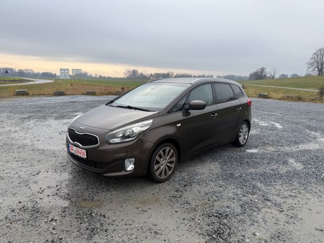 Kia Carens UEFA-2Hand-4xShz-Pdc-Kamara-Navi-Euro6