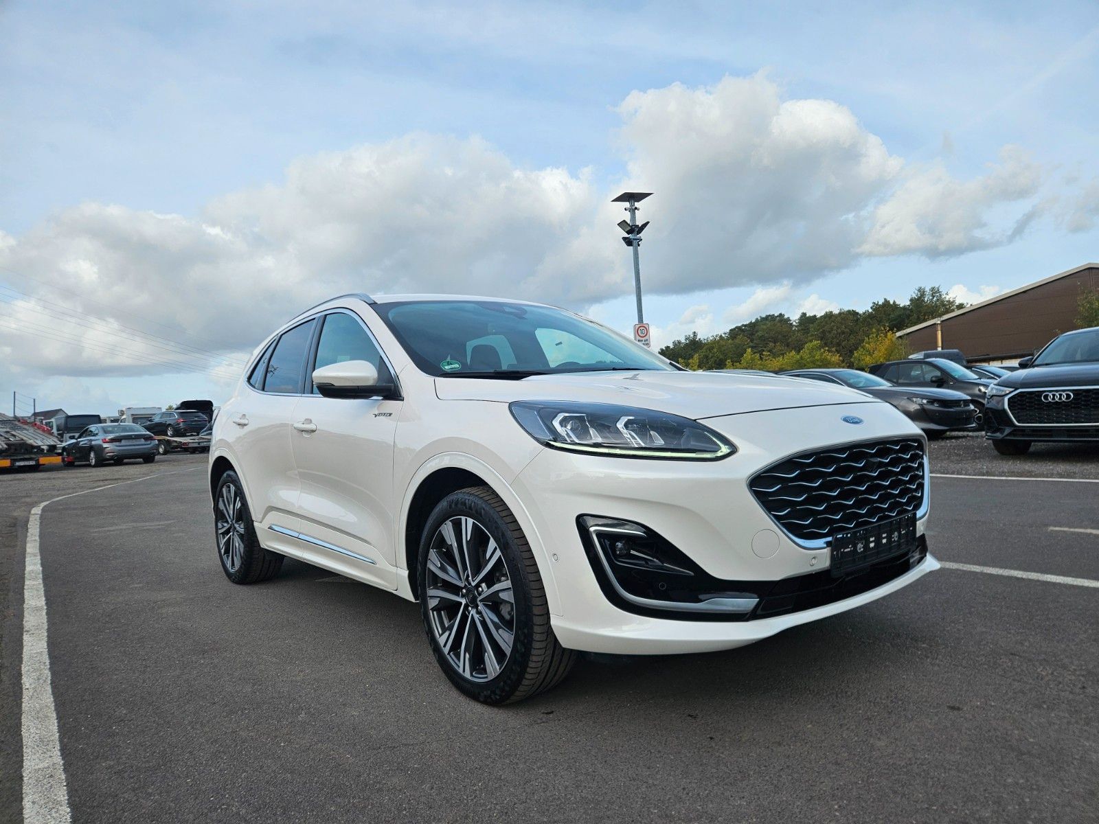 Ford Kuga Plug-In Hybrid Vignale imagem 2