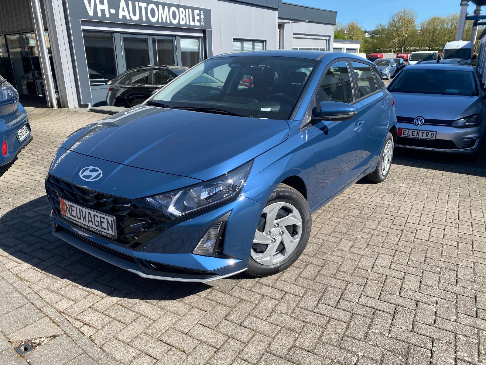 Hyundai i20*NAVI&RÜCKFAHRKAMERA&PDC hi*Lenkrad&Sitzheiz