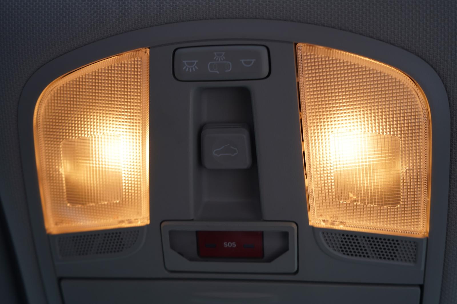 Hyundai i30 1.5 LED Navi Panorama Kamera Tempomat DAB