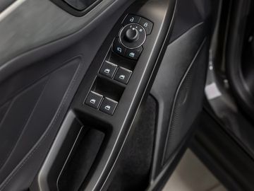 Ford Focus 1.0 Titanium Intelligent Drive Assist LED