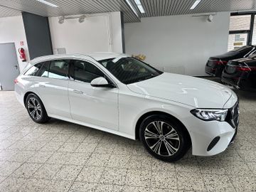Mercedes E 220 - 4