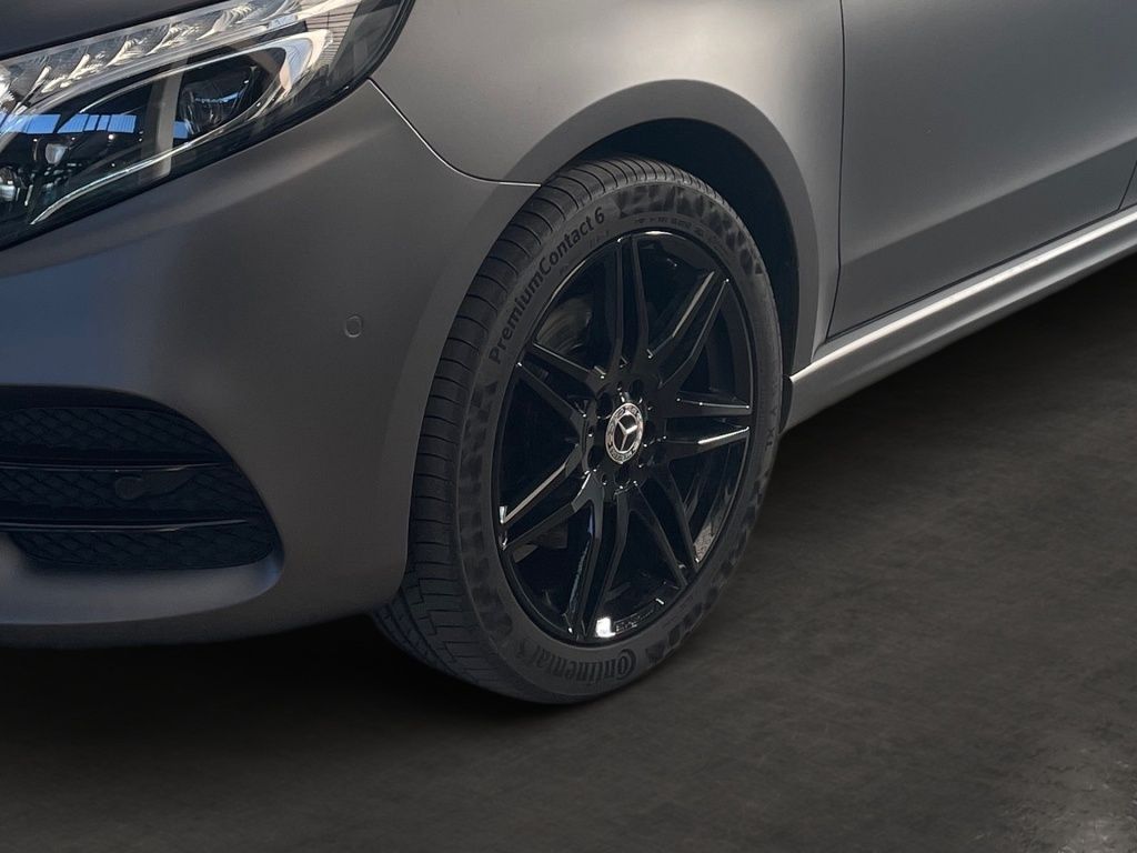 Fahrzeugabbildung Mercedes-Benz V 300 ED/L AMG 7 Sitze AIRMATIC 2,5t AHK SOUND
