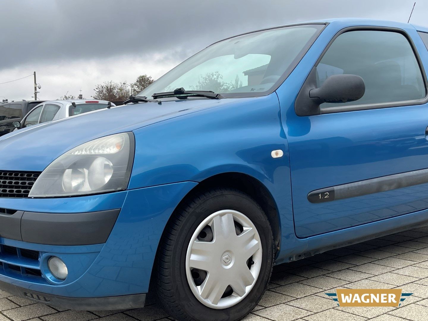 Fahrzeugabbildung Renault Clio II Authentique Klima TÜV 01/2026