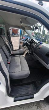 Volkswagen VW T5 Transporter 9 Sitzer Top Zustand - Volkswagen: Kombi, Sitzer Transporter 9
