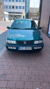 Volkswagen VW Passat 35 i Limousine - Volkswagen Passat: Limousine, 35i