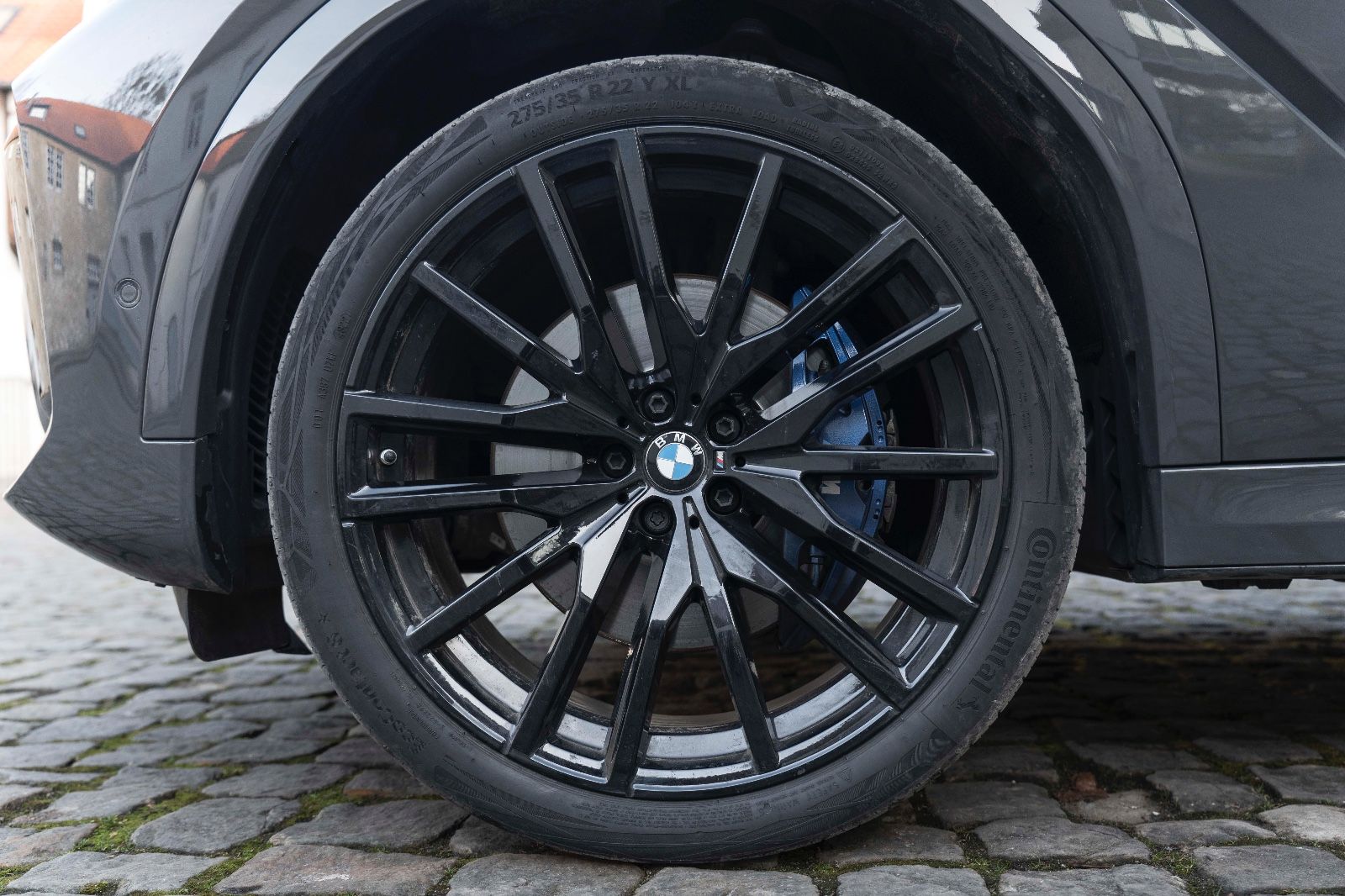 Fahrzeugabbildung BMW X6 xDrive 30 d M Sport LED AHK CARPLAY H&K HUD