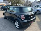 MINI ONE 1.4 SHZG KLIMA ALU LEDER TÜV 06/27 - MINI ONE: Coupe
