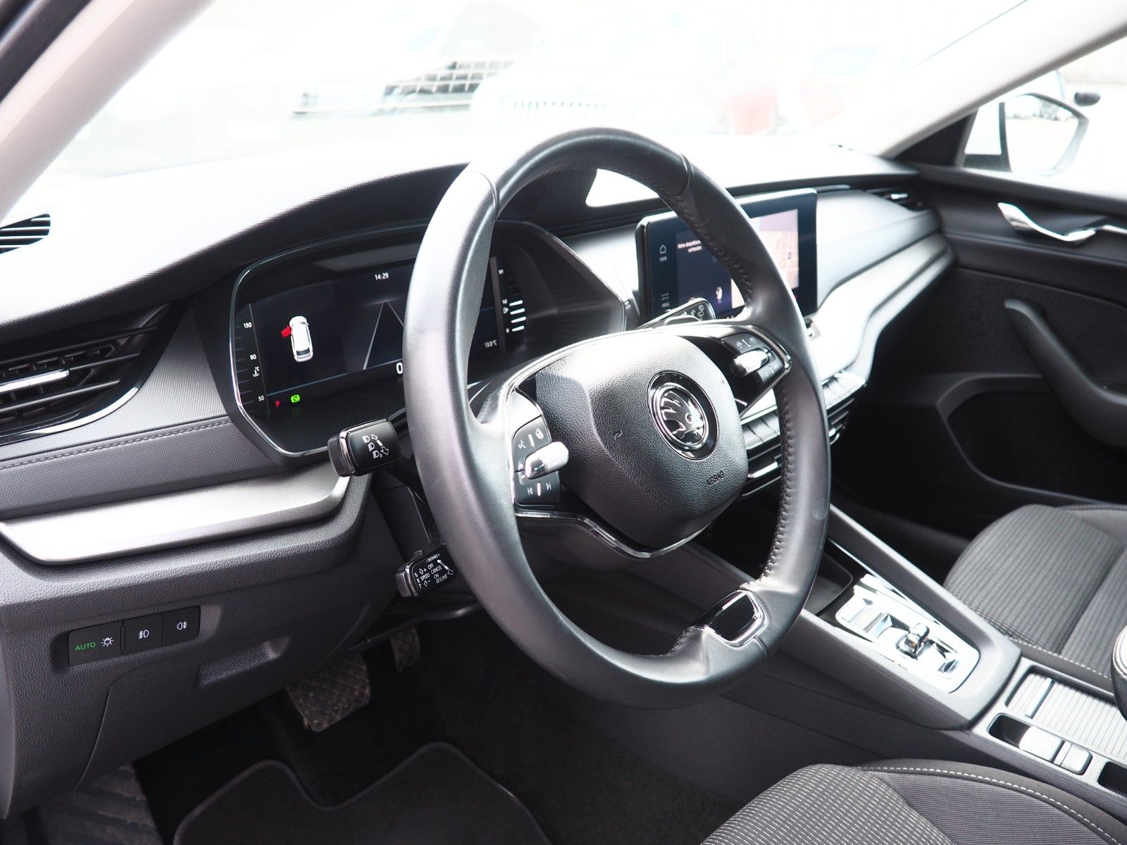 Skoda OCTAVIA Ambition*LED*CARPLAY*SHZ*Lenk.Hz.TEMP* foto 15
