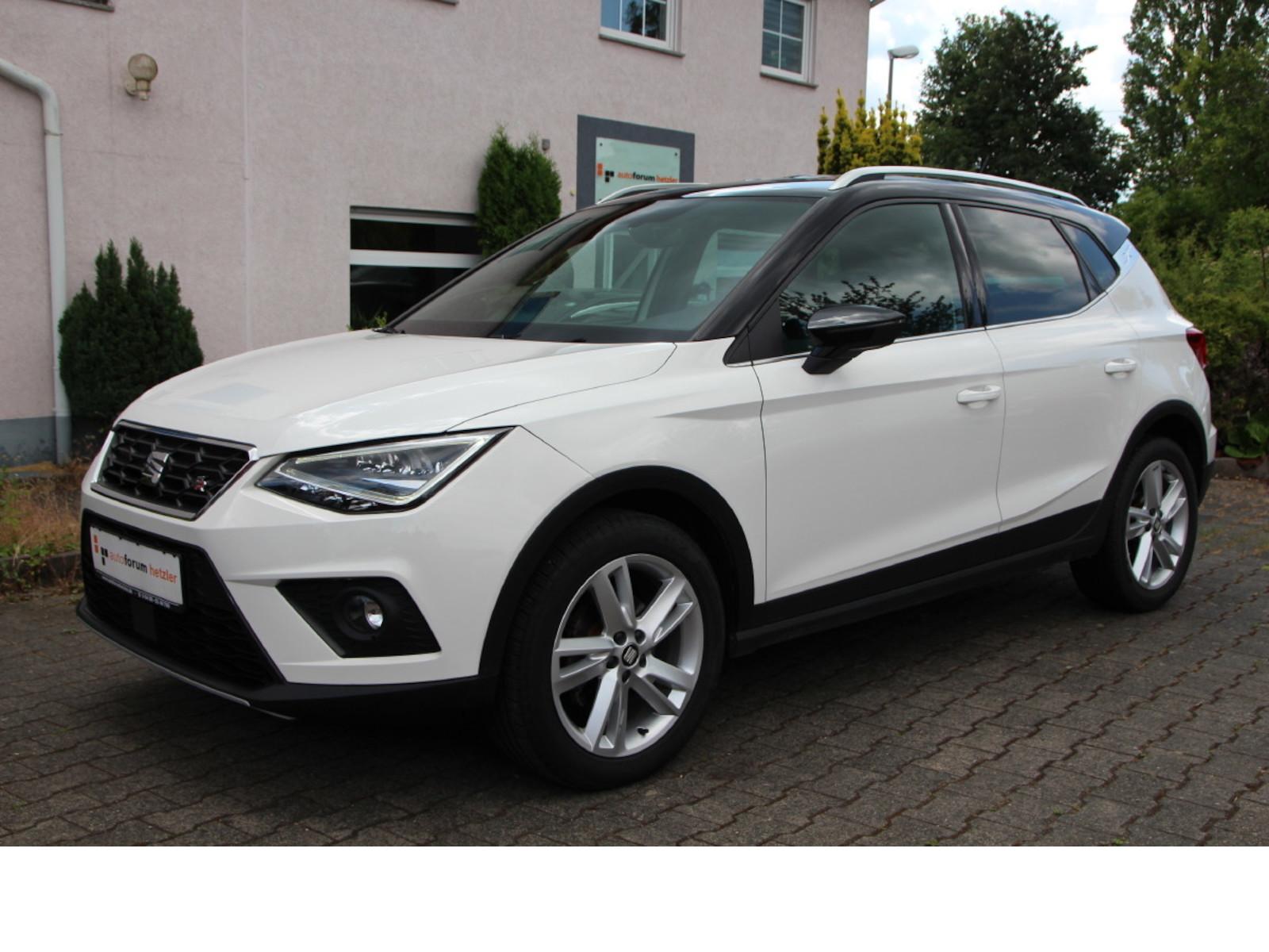 Seat Arona FR*black&white*LED-SW*Navi*AppCon*SHZ*PDC*