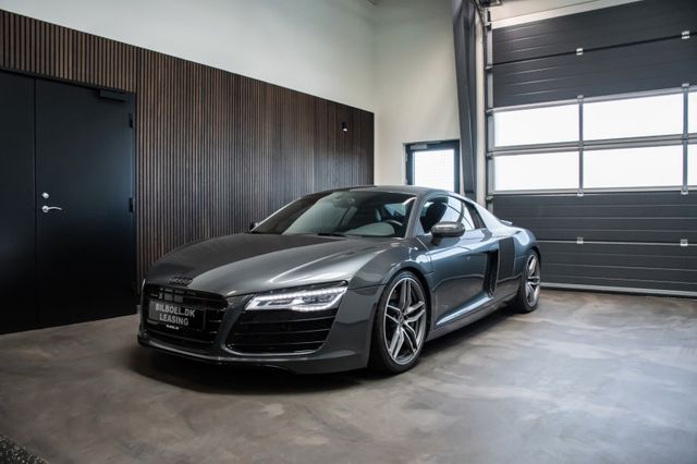 AUDI R8 Coupe V8 quattro | Carbon | Magnetic | B&amp;O