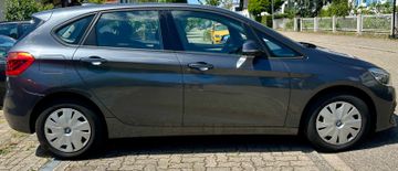 BMW 216 - 2