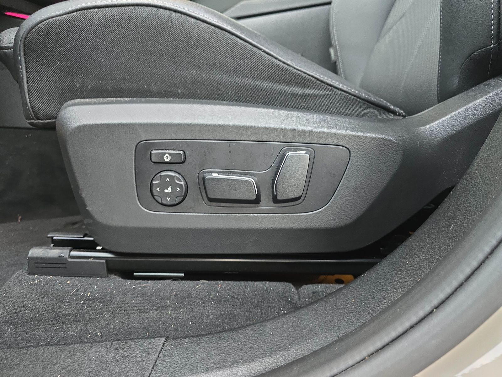 BMW X3 M50 - Bild 22