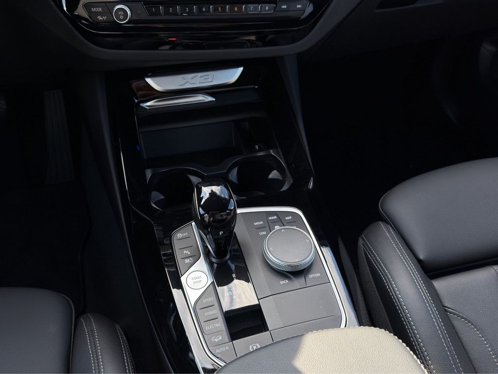 BMW X3 xDrive30e HYBRID LED NAVI HUD KAMERA PDC 18" foto 13
