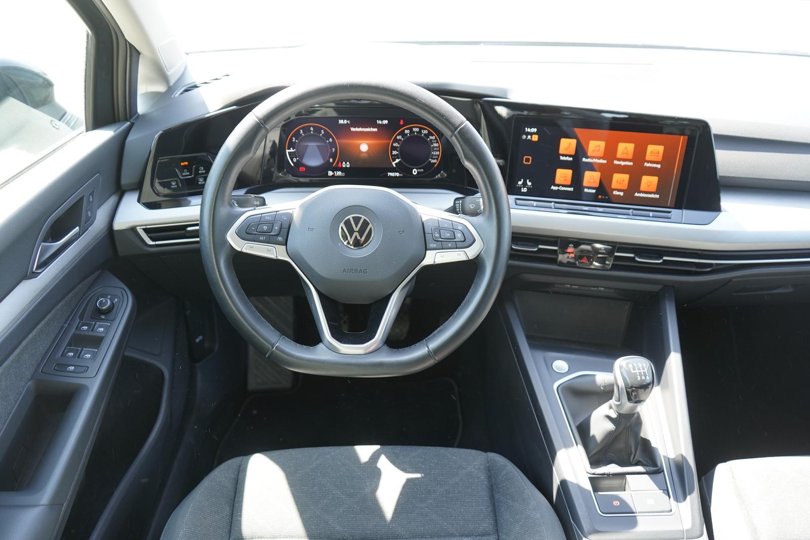 Volkswagen Golf VIII 1.5 TSI Life LED Navi Sitzheizung DAB, миниатюра 9
