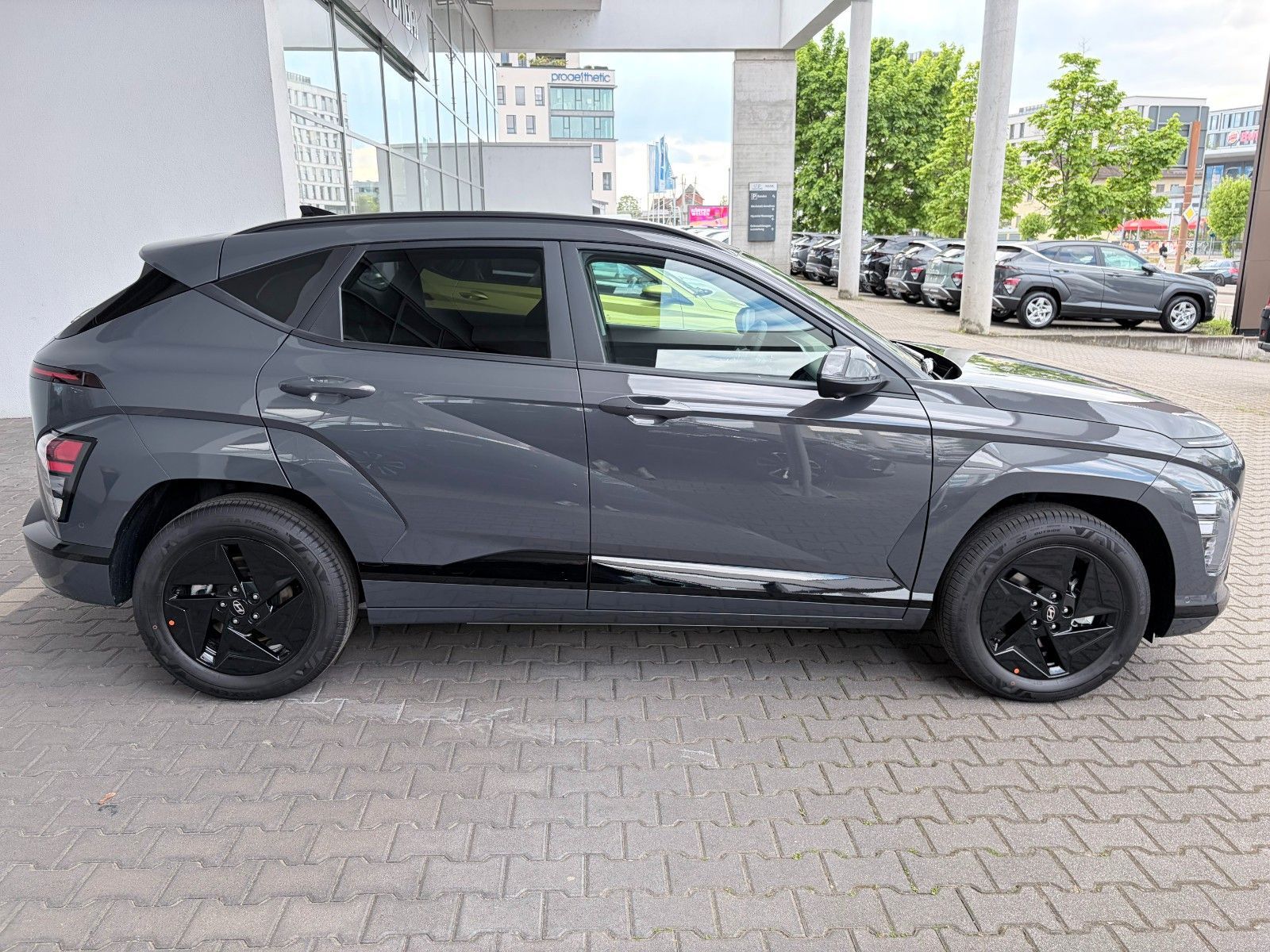 Fahrzeugabbildung Hyundai Kona Elektro 64 Trend 360,Kamera,LED,Navi,SHZ