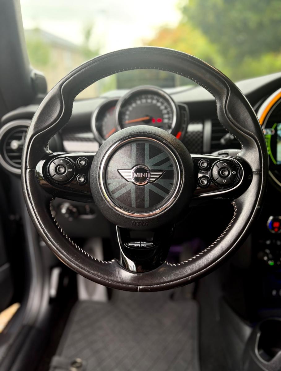 MINI Cooper S Cabrio, 192 PS, Top Ausstattung! 
