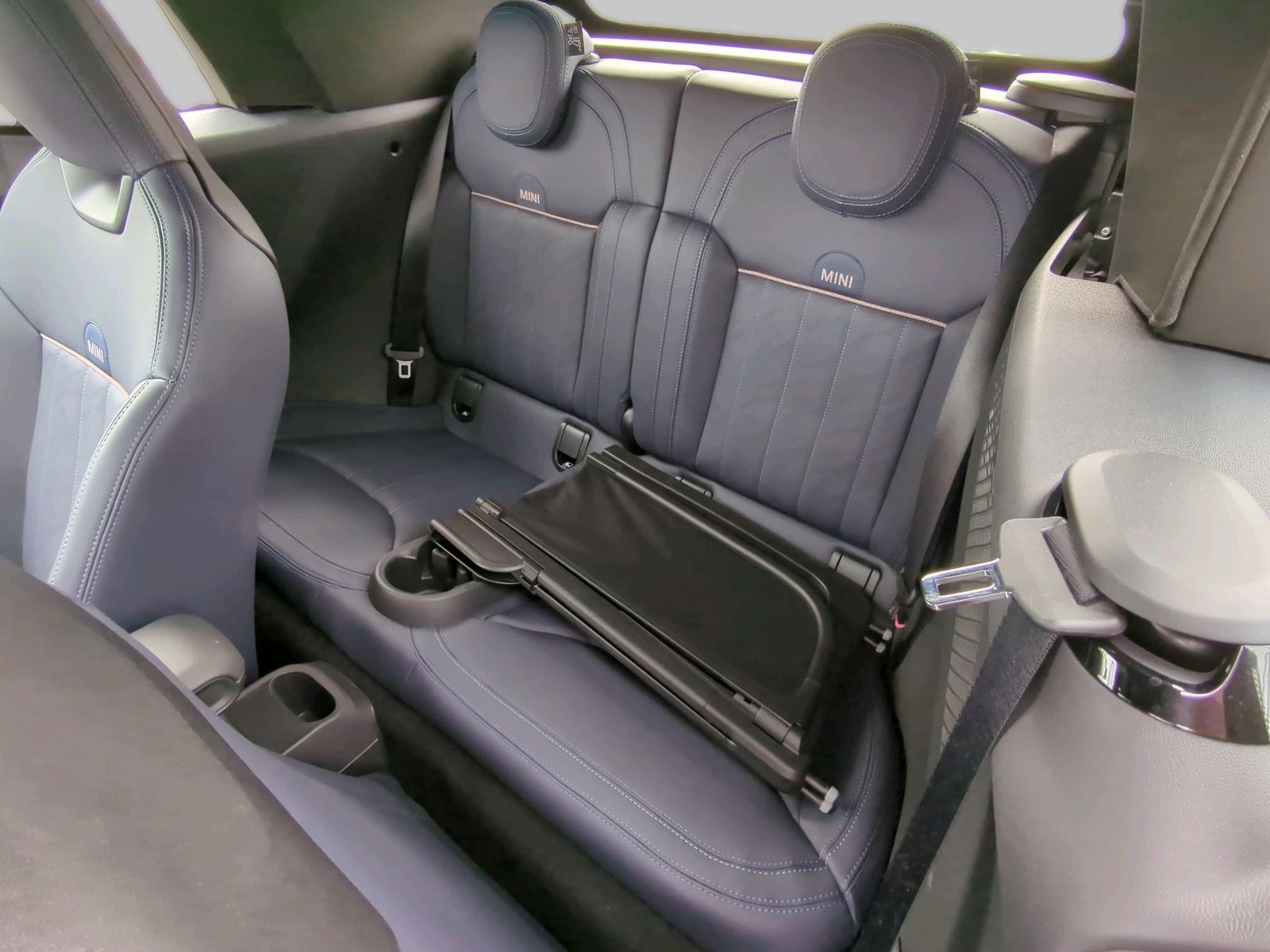 MINI Cooper Cabrio - Bild 14