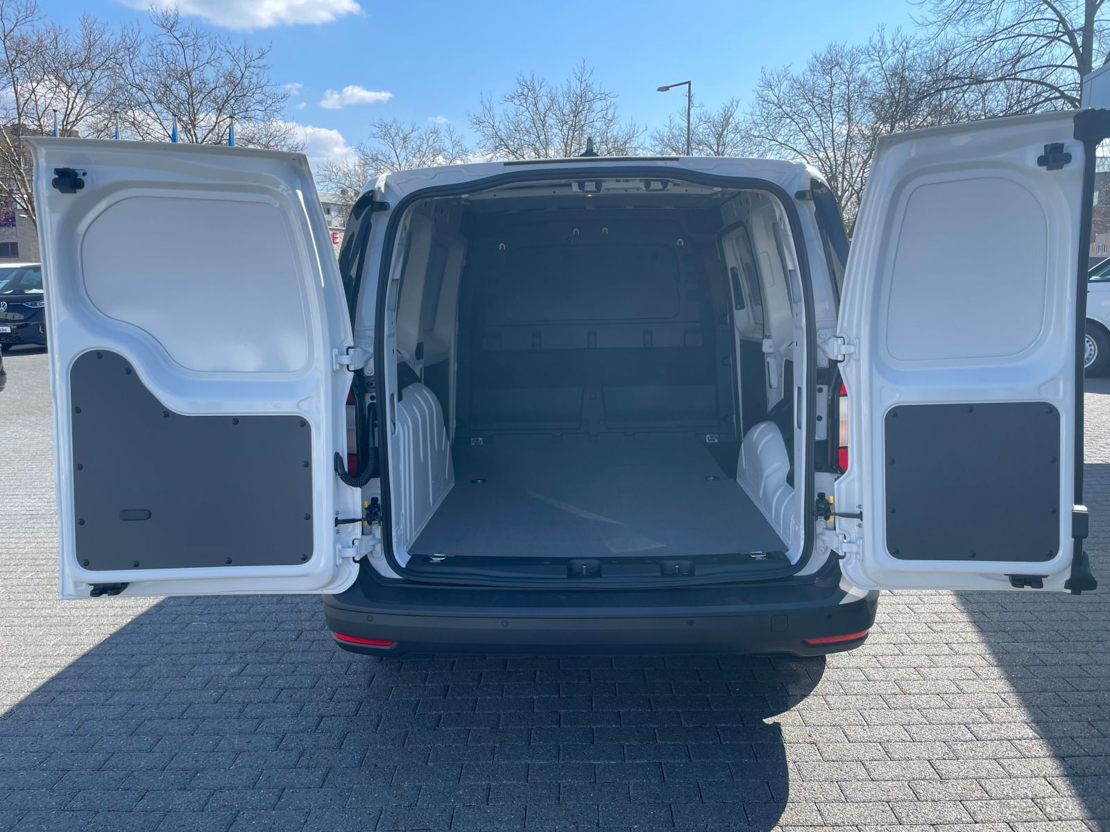 Volkswagen Caddy Maxi - Bild 4