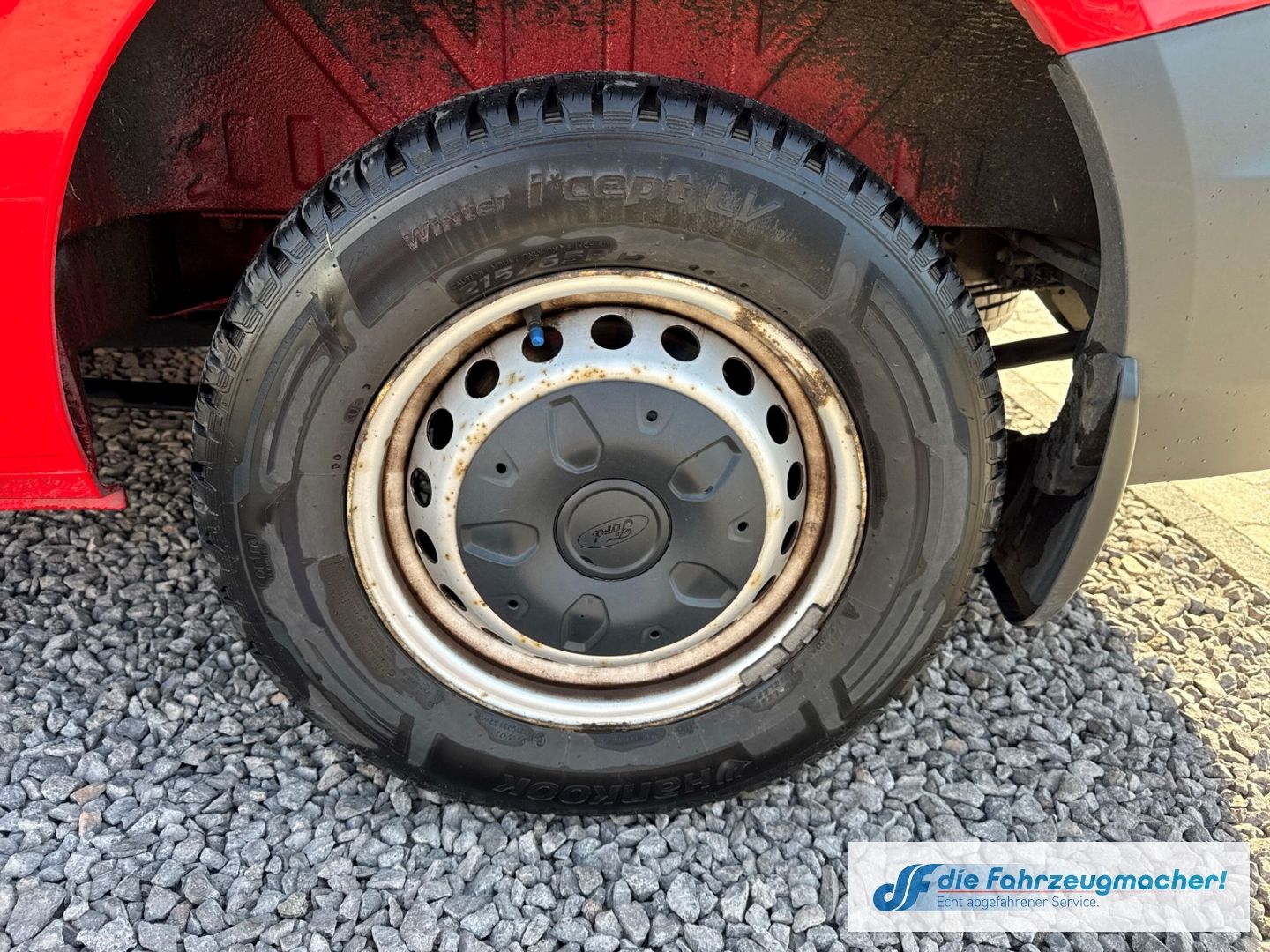 Fahrzeugabbildung Ford Transit Custom Kombi 300 L1 2.2 TDCi *8365