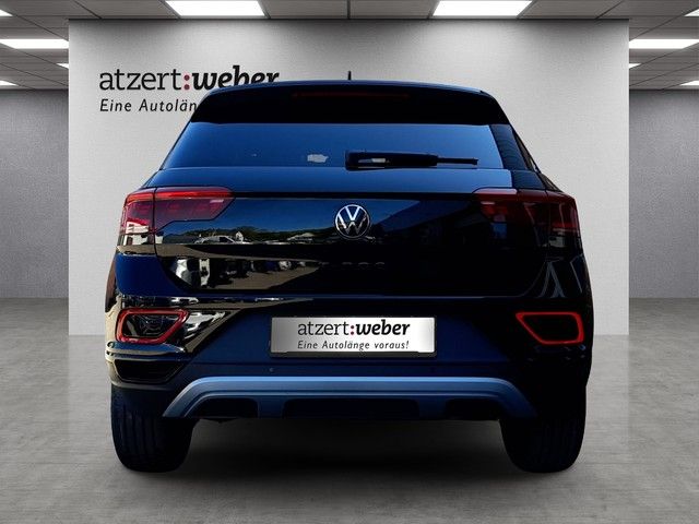 Fahrzeugabbildung Volkswagen T-Roc Black Style 1.5TSI DSG AHK Matrix Massage
