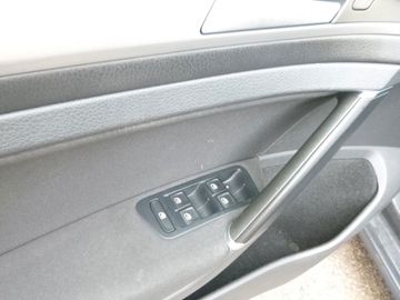 Volkswagen Golf - 7