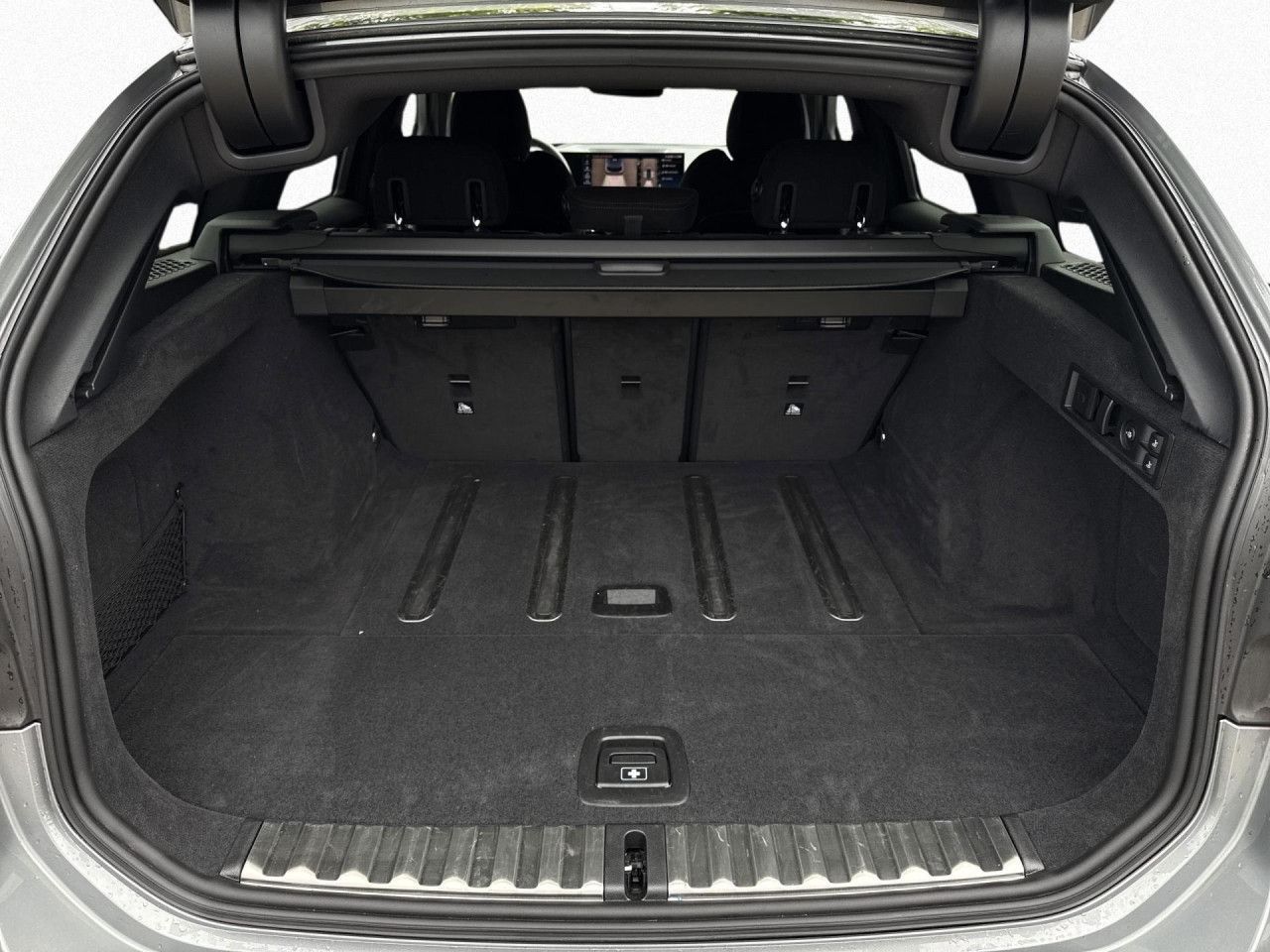 BMW 330 - Bild 19
