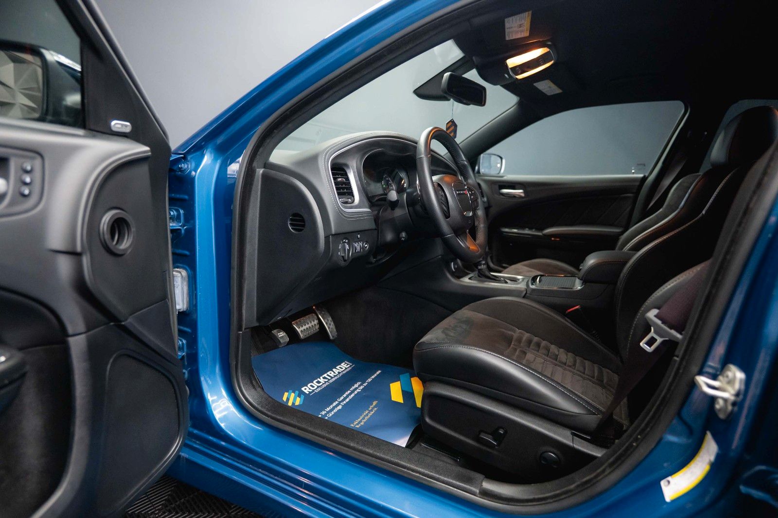 Fahrzeugabbildung Dodge Charger 5.7 V8 HEMI R/T DAYTONA Performance