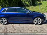 Audi RS3 2.5 TFSI S tronic quattro Sportback - - blaue Audi RS3
