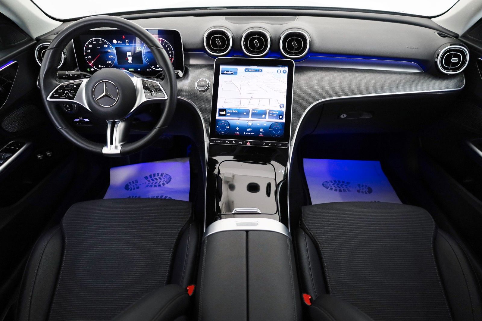 Fahrzeugabbildung Mercedes-Benz C 300e T T.Leder,Navi,LED,Night/Park Paket,Apple